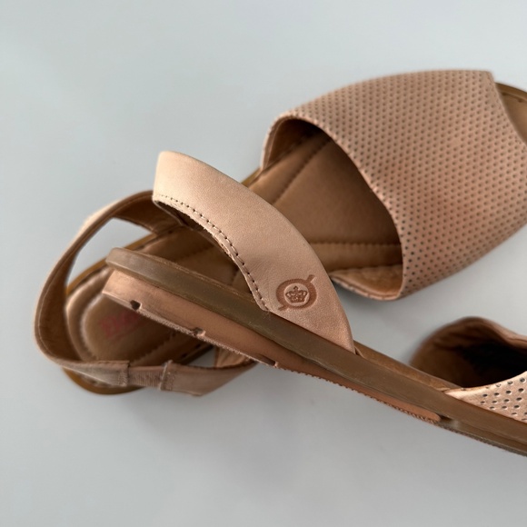Born Trang Leather Sandals size 11 - Picture 4 of 7
